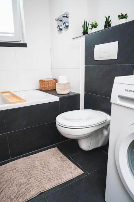 Apartment Traumwohnung Im Koelner Sueden *
